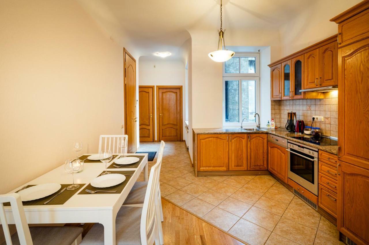 Dzirnavu Street Apartment In City Center Riga Eksteriør bilde
